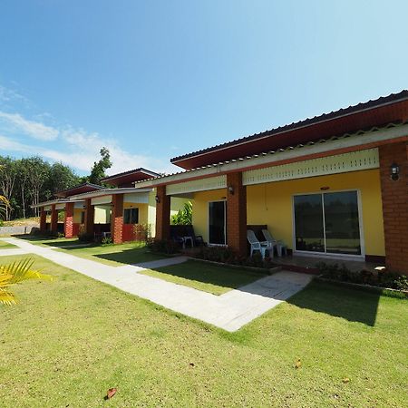 Anyaman Lanta House Hotel เกาะลันตา ภายนอก รูปภาพ
