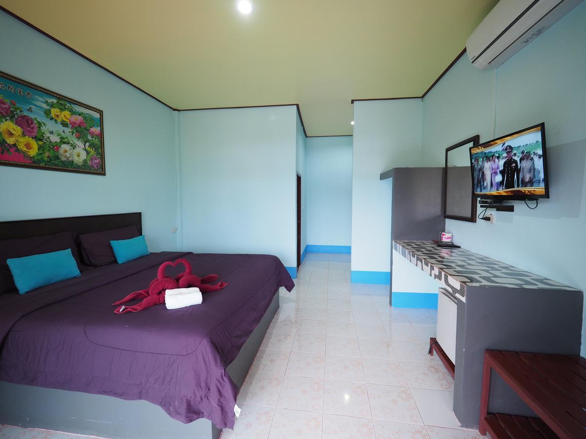 Anyaman Lanta House Hotel เกาะลันตา ภายนอก รูปภาพ