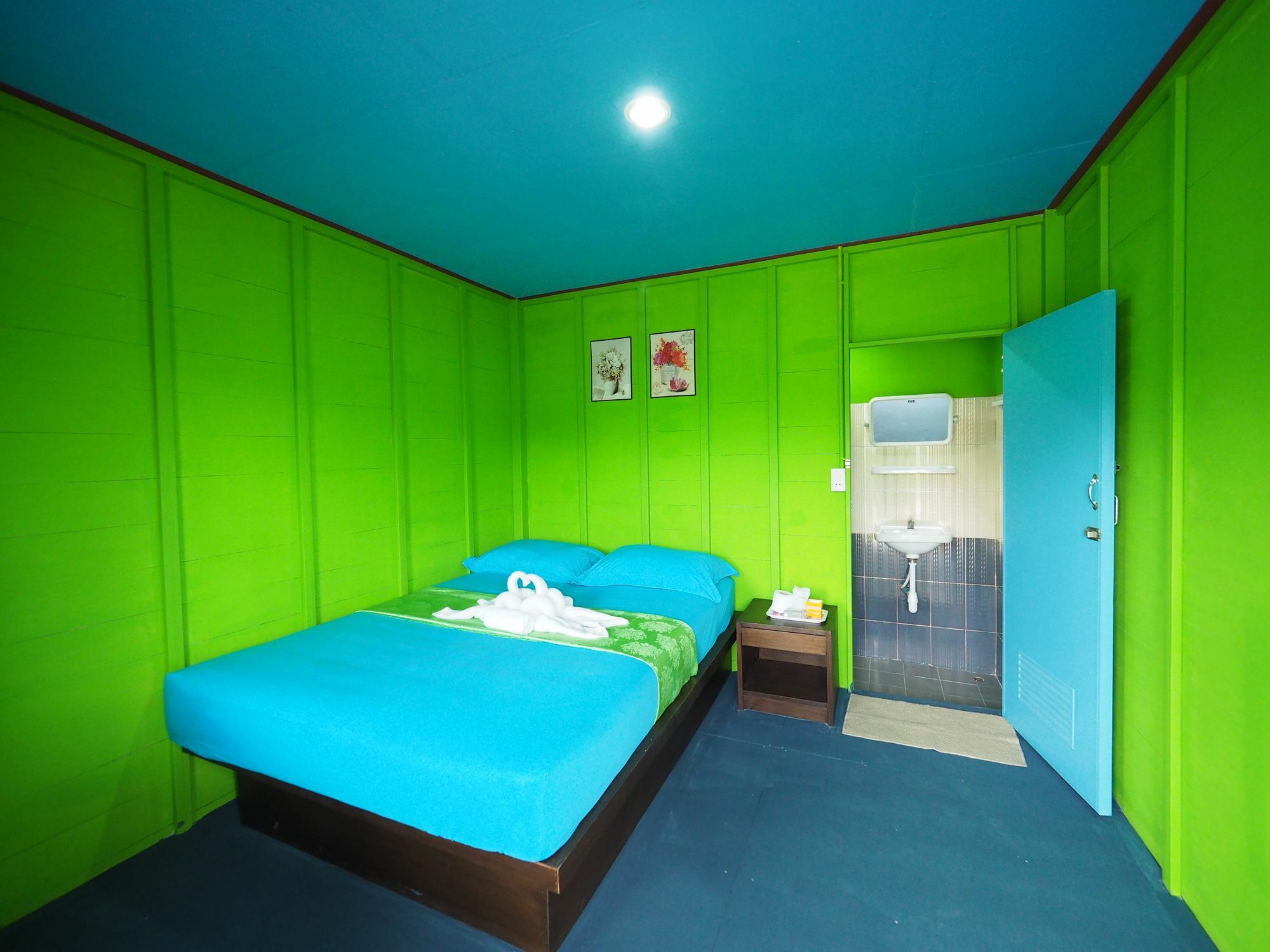 Anyaman Lanta House Hotel เกาะลันตา ภายนอก รูปภาพ