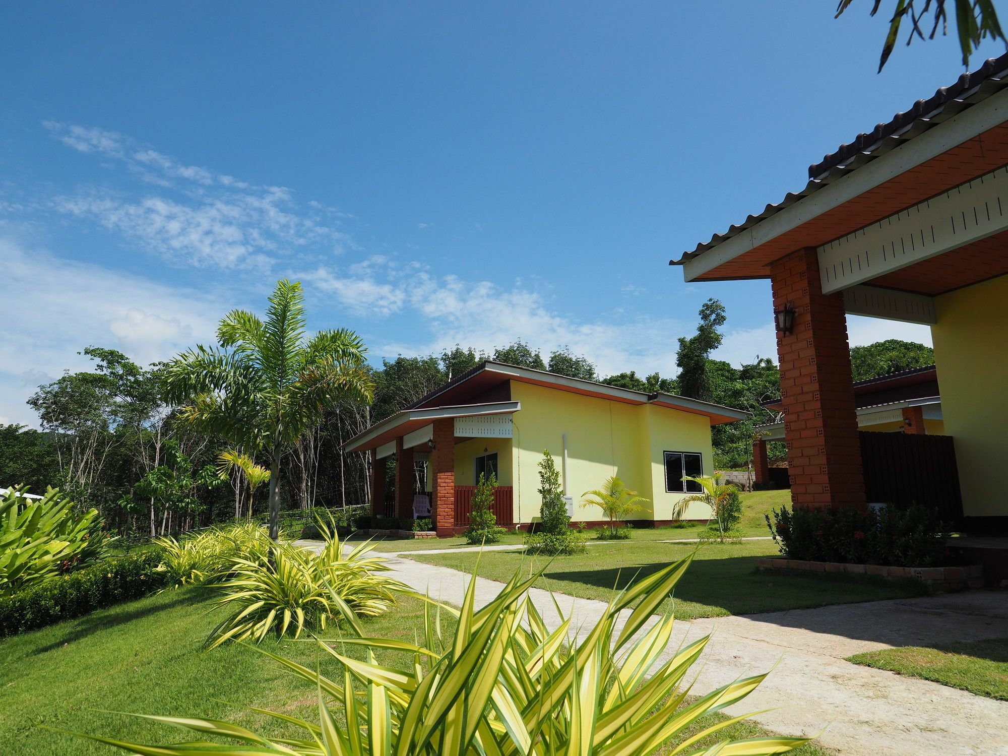 Anyaman Lanta House Hotel เกาะลันตา ภายนอก รูปภาพ