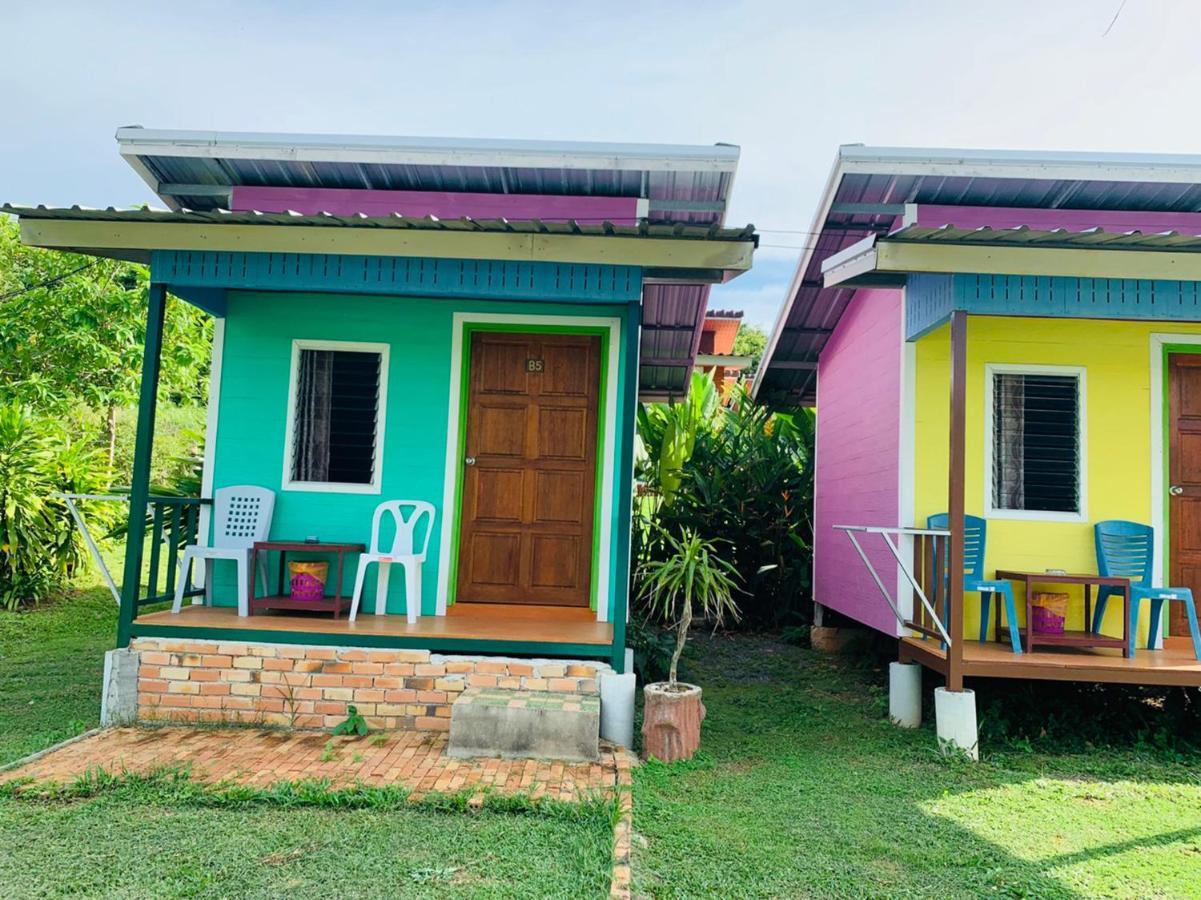 Anyaman Lanta House Hotel เกาะลันตา ภายนอก รูปภาพ