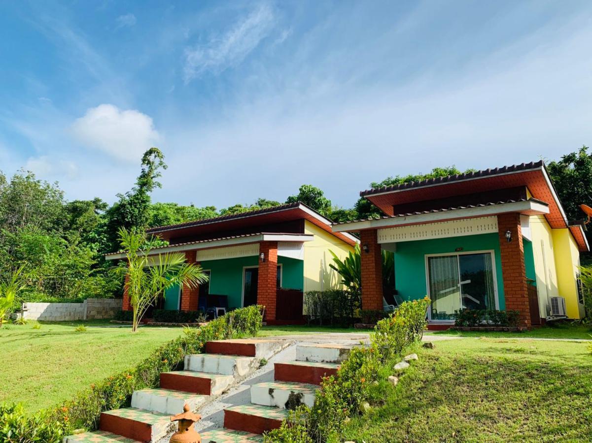 Anyaman Lanta House Hotel เกาะลันตา ภายนอก รูปภาพ